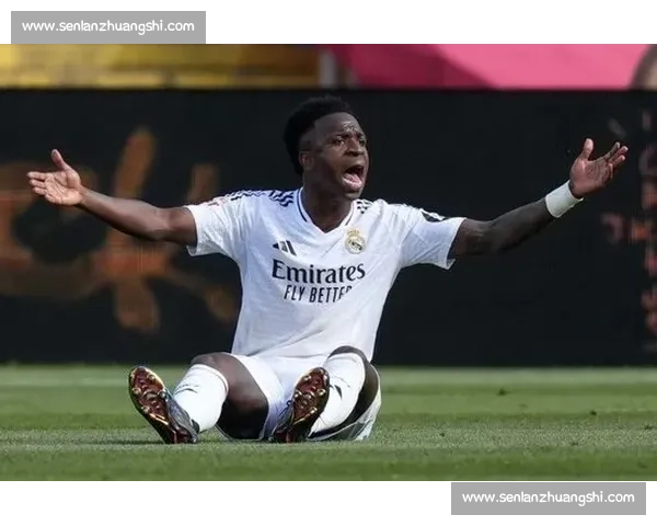 排队向阿隆索道歉！换下维尼修斯藏深意，姆巴佩成最大赢家